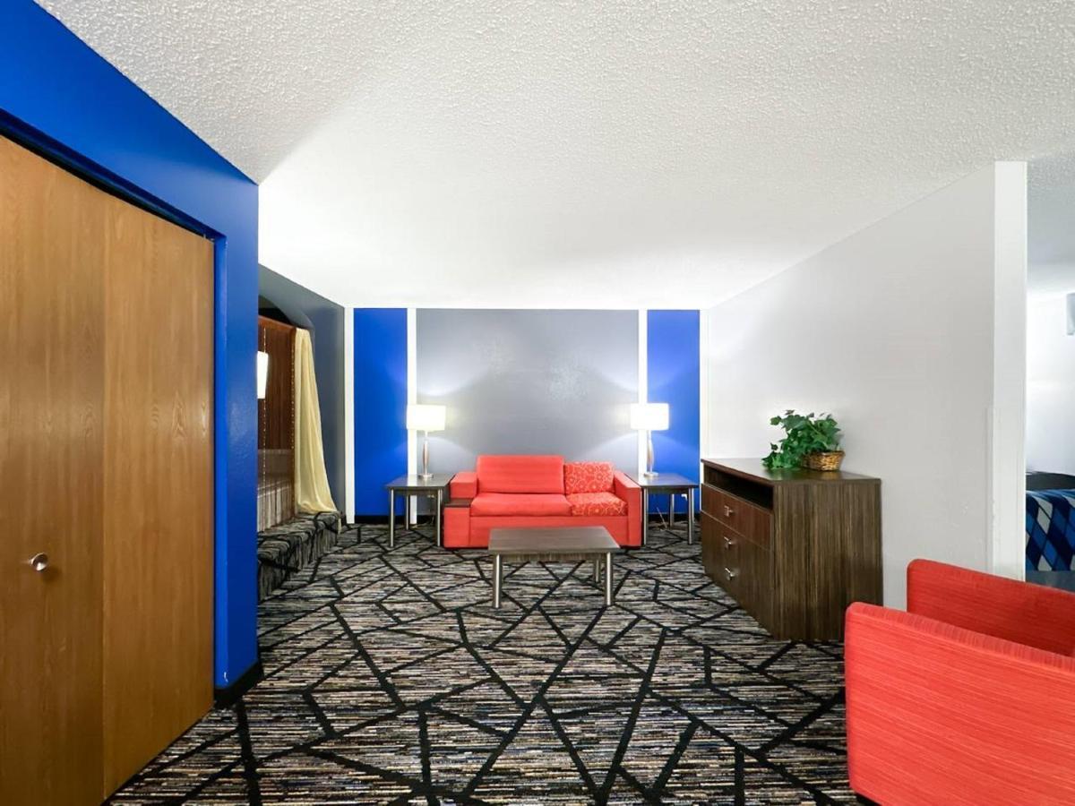 Hotel Town & 2*